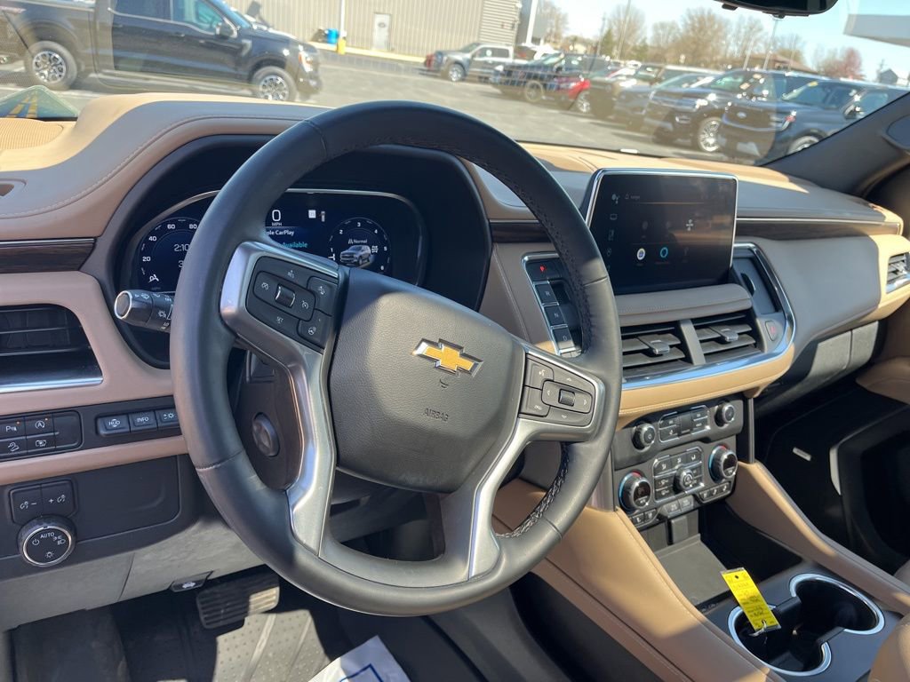 Used 2024 Chevrolet Tahoe Premier AWD/4WD image 10