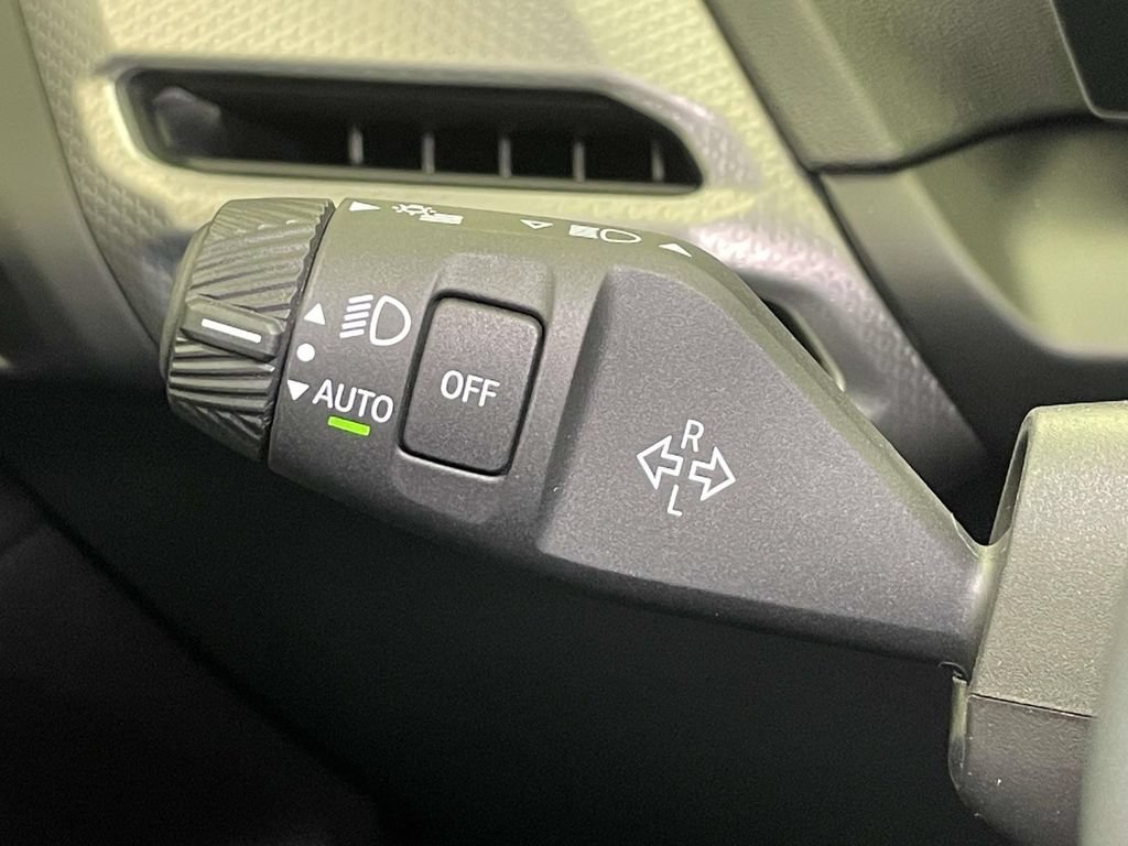New 2026 BMW M235i xDrive w/ M Performance Package AWD/4WD image 32