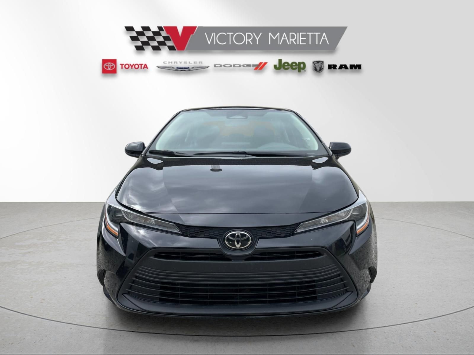 Used 2024 Toyota Corolla LE FWD image 6