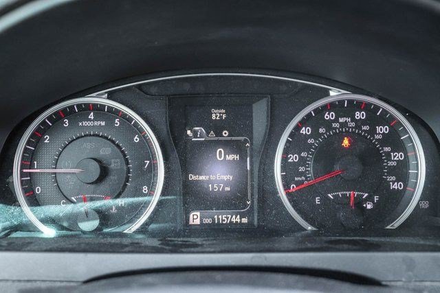 Used 2016 Toyota Camry SE FWD image 24