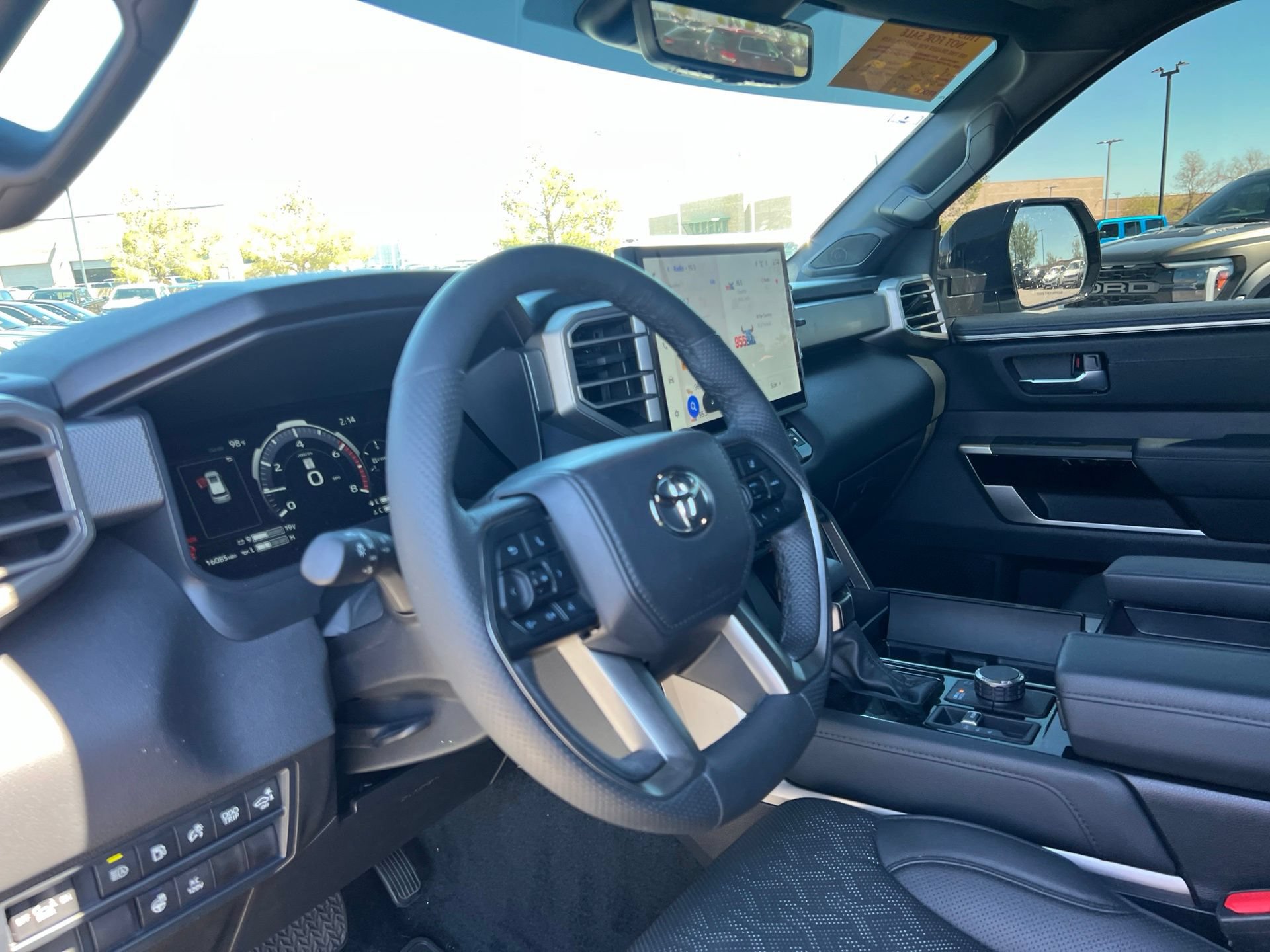 Used 2025 Toyota Sequoia Limited AWD/4WD image 33
