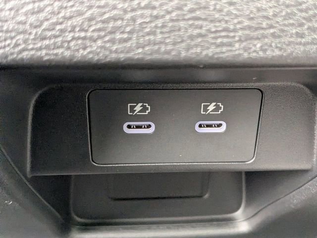 New 2026 Mitsubishi Outlander AWD image 19