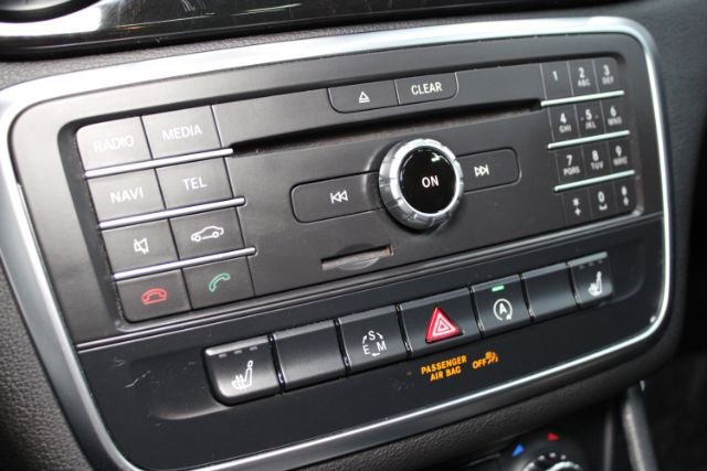 Used 2015 Mercedes-Benz CLA 250 4MATIC image 16