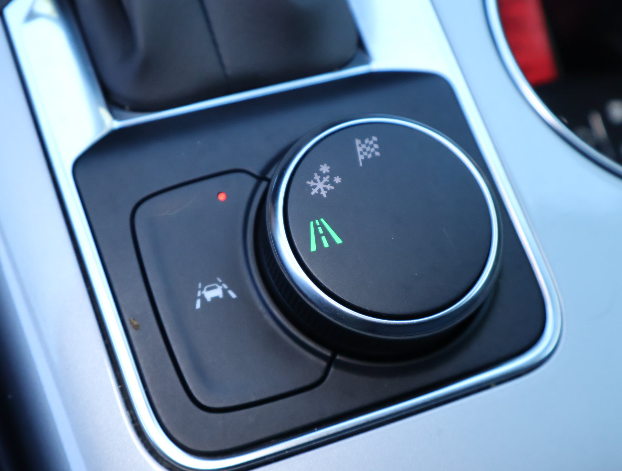Used 2024 Chevrolet Blazer LT w/ Convenience Package FWD image 20
