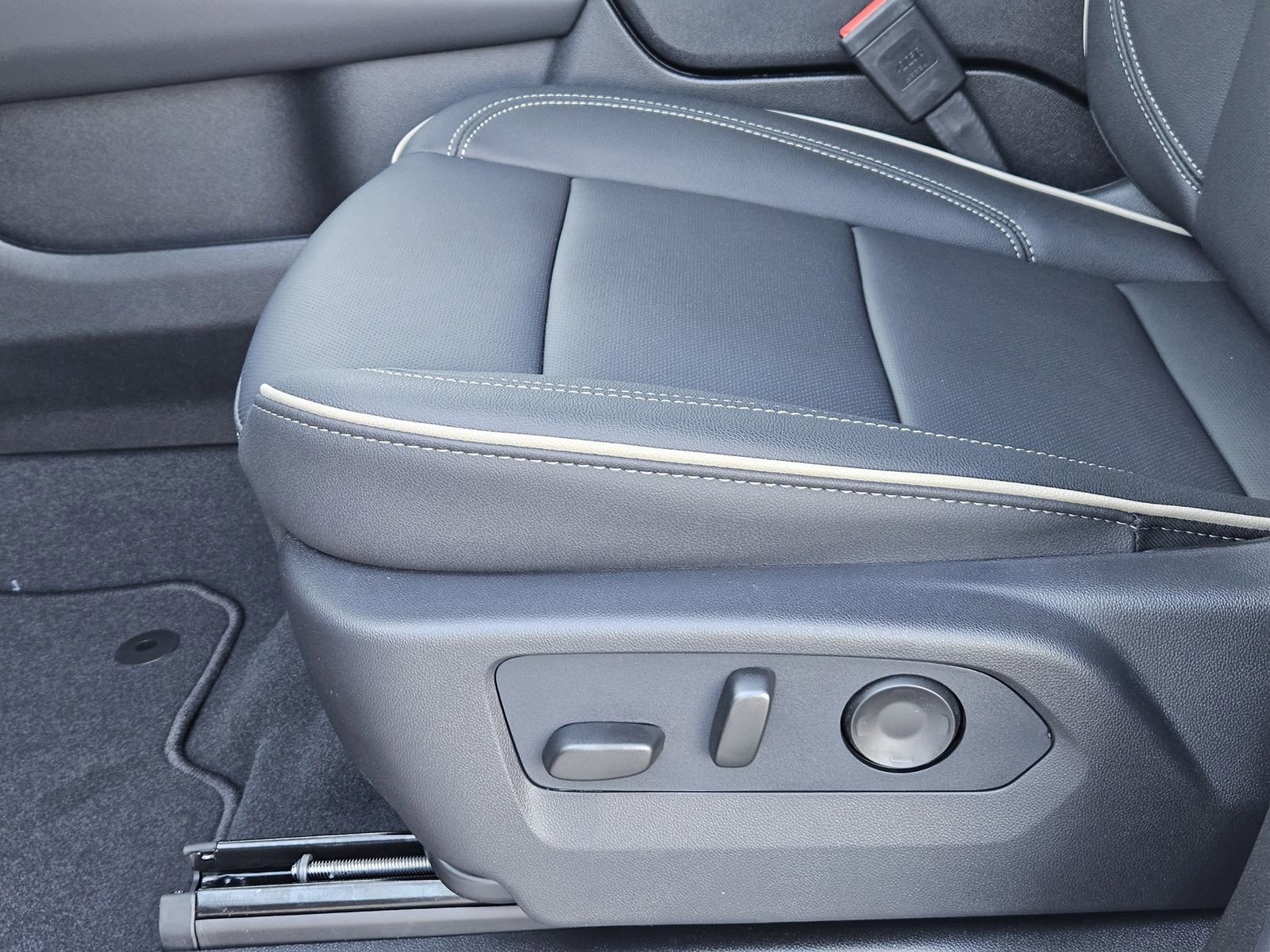 New 2026 Chevrolet Tahoe Premier image 26