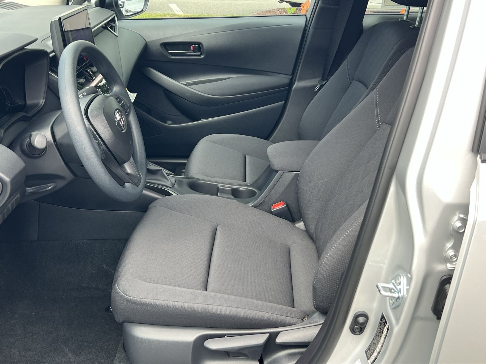New 2027 Toyota Corolla LE FWD image 7