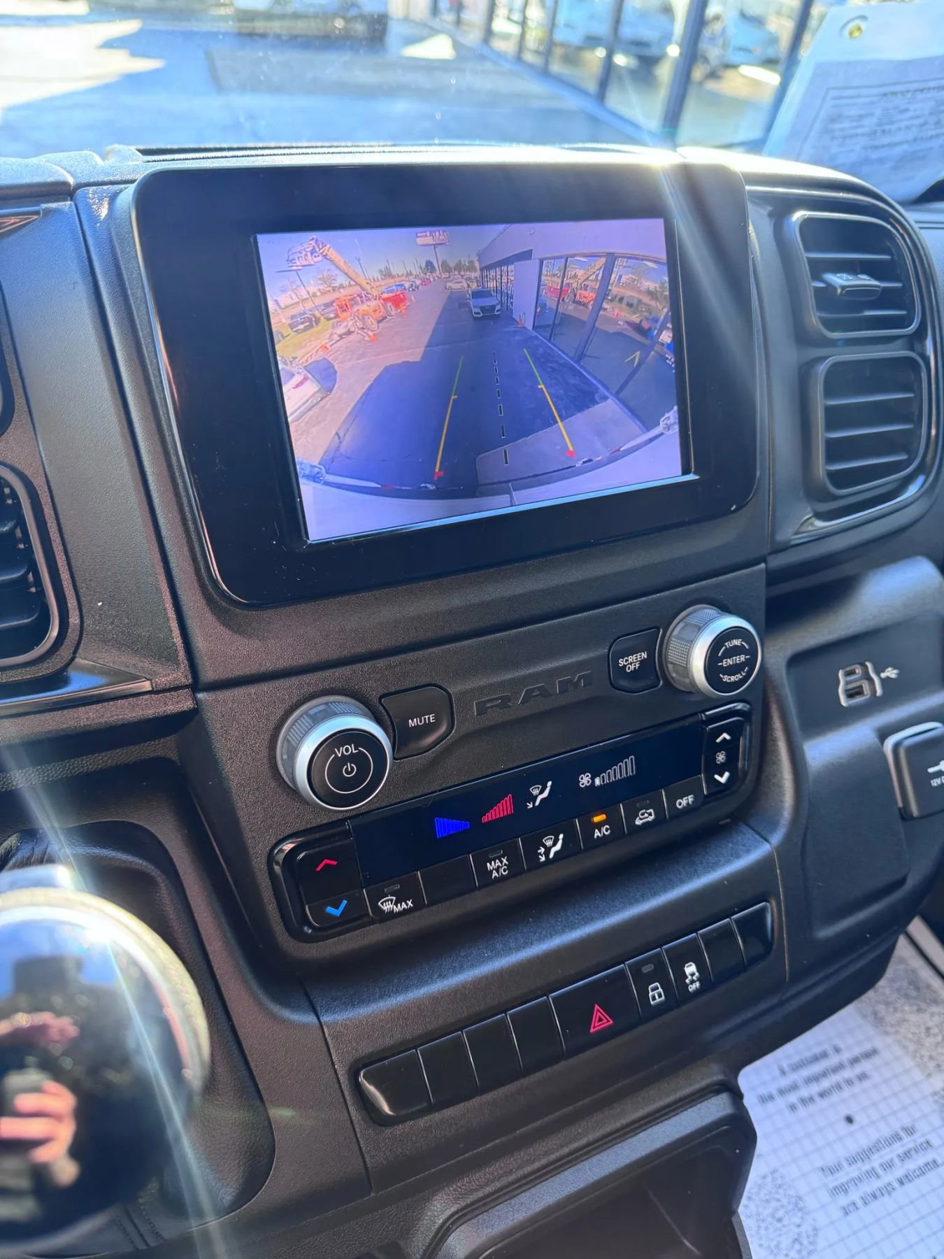 Used 2023 RAM ProMaster 2500 image 18