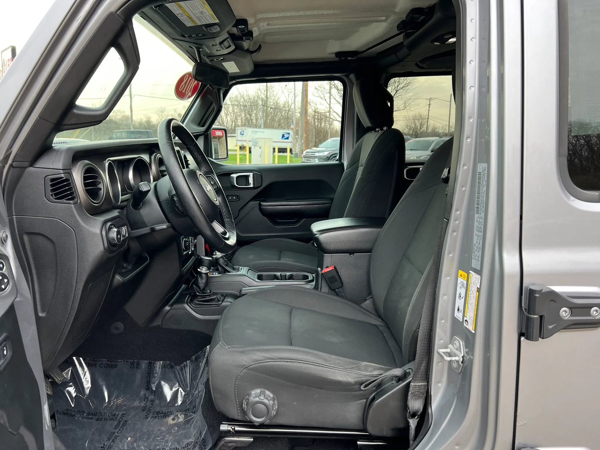 Used 2018 Jeep Wrangler Unlimited Sport S image 21