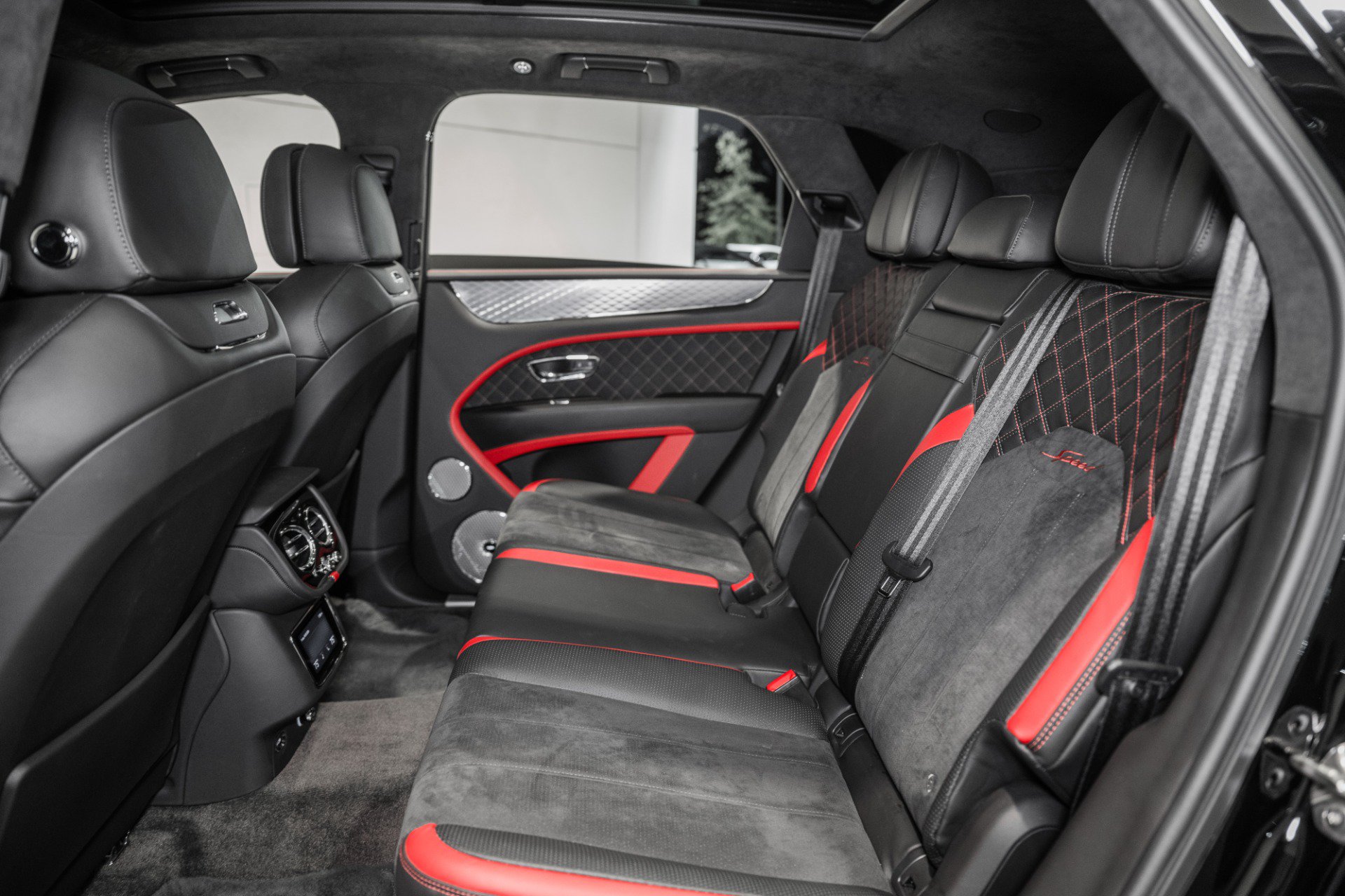 Certified 2022 Bentley Bentayga Speed AWD/4WD image 21