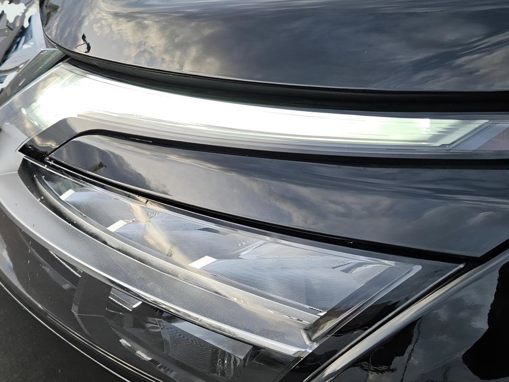 Used 2024 Nissan Pathfinder Platinum image 10