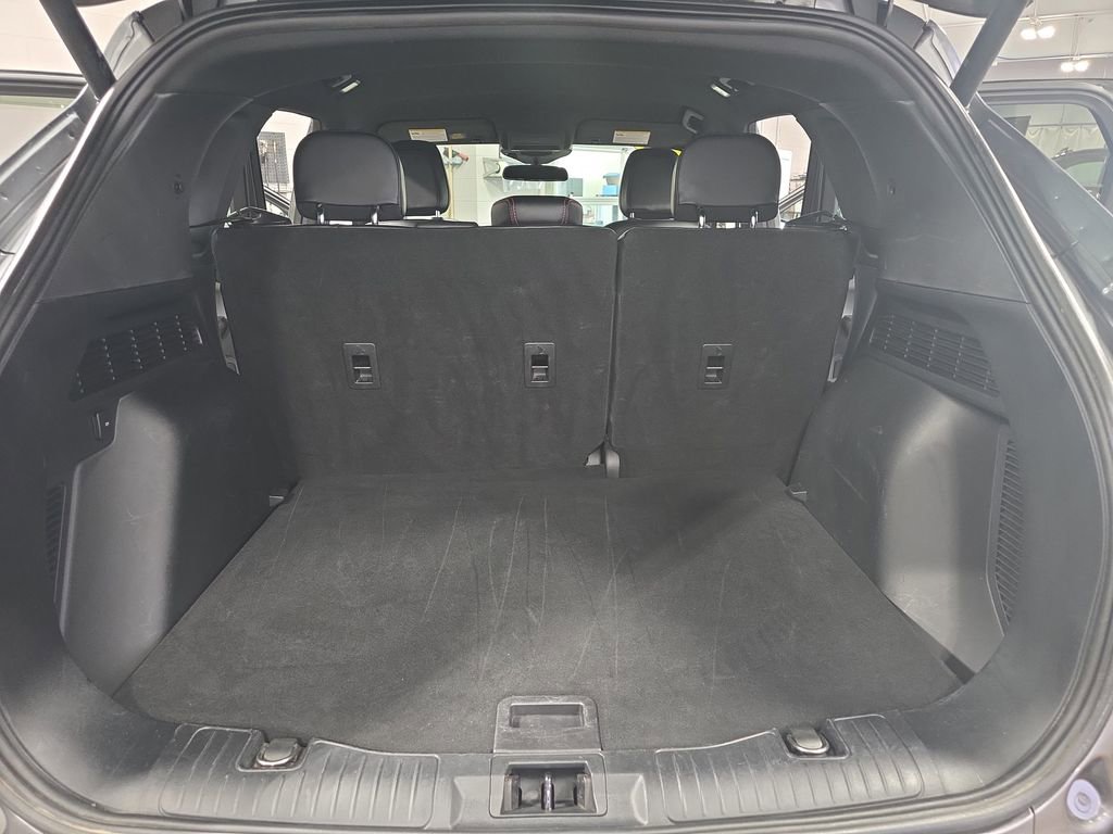 Used 2023 Ford Escape ST-Line FWD image 7