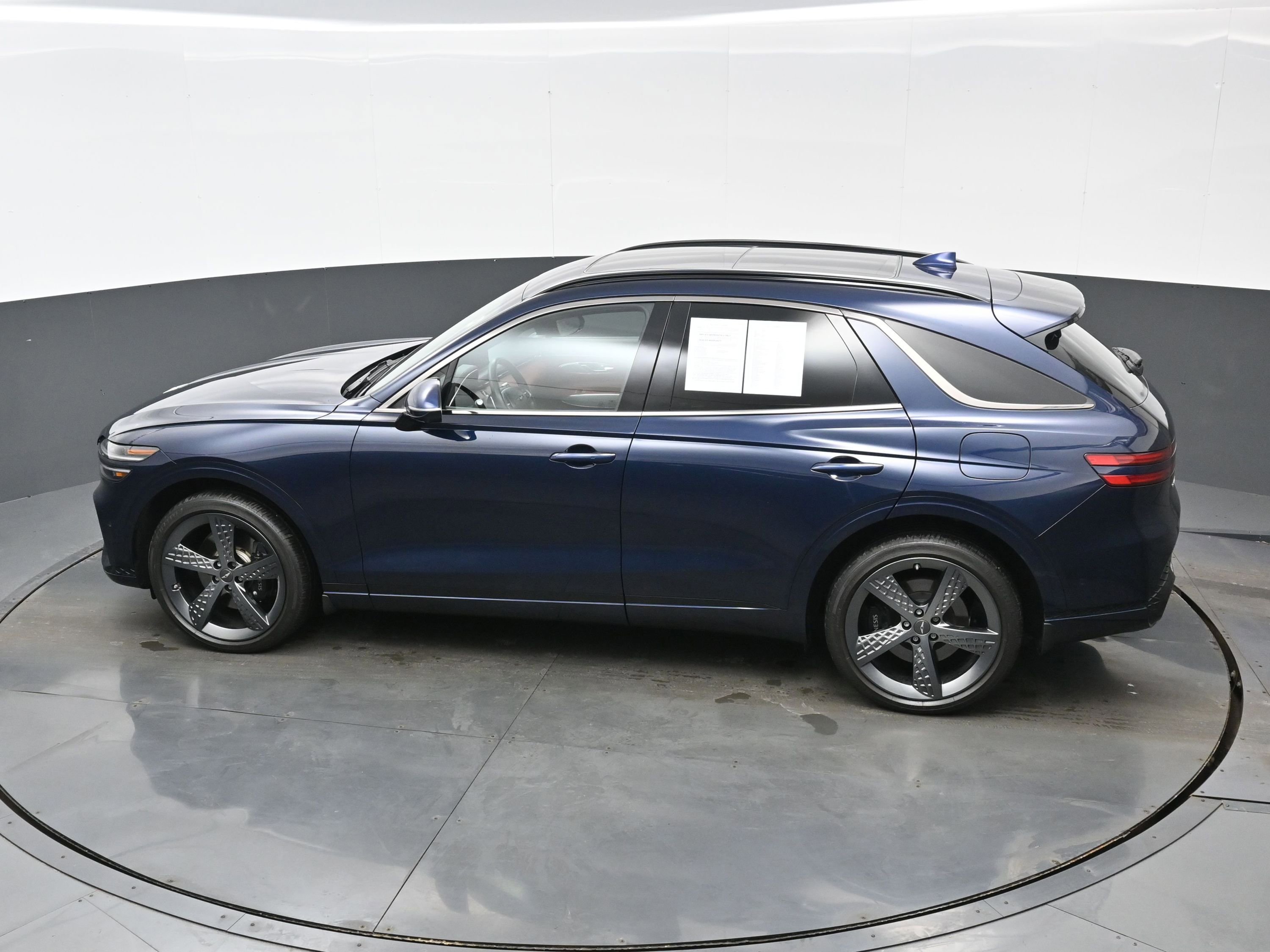 Certified 2023 Genesis GV70 2.5T w/ Sport Prestige Package image 38