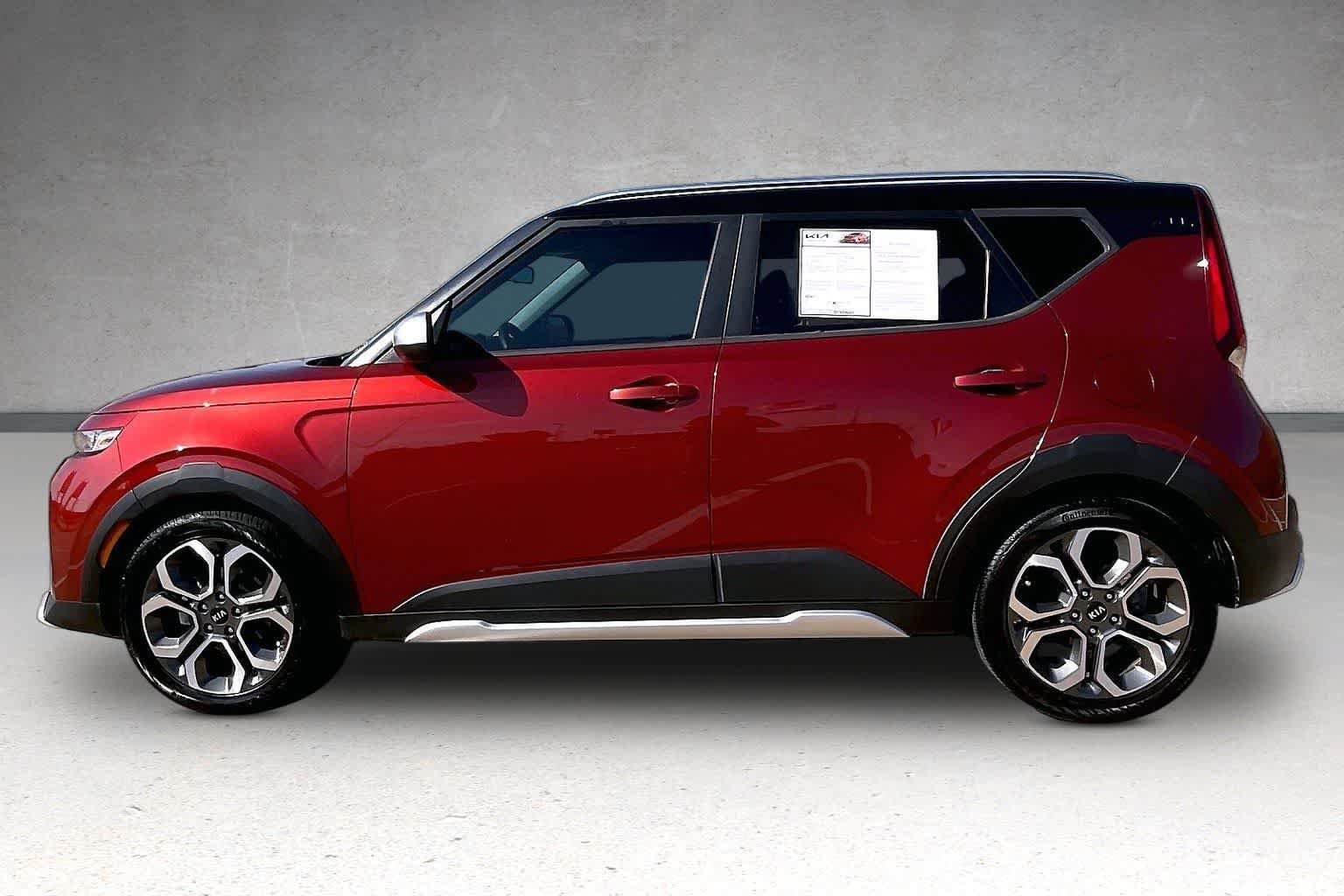 Certified 2021 Kia Soul X-Line FWD image 3