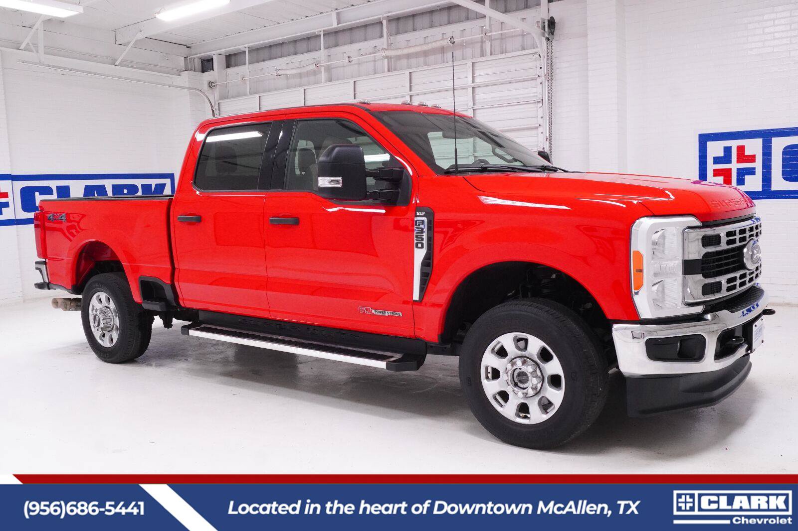 Used 2023 Ford F350 XLT AWD/4WD image 4