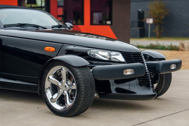 Used 2000 Plymouth Prowler image 23