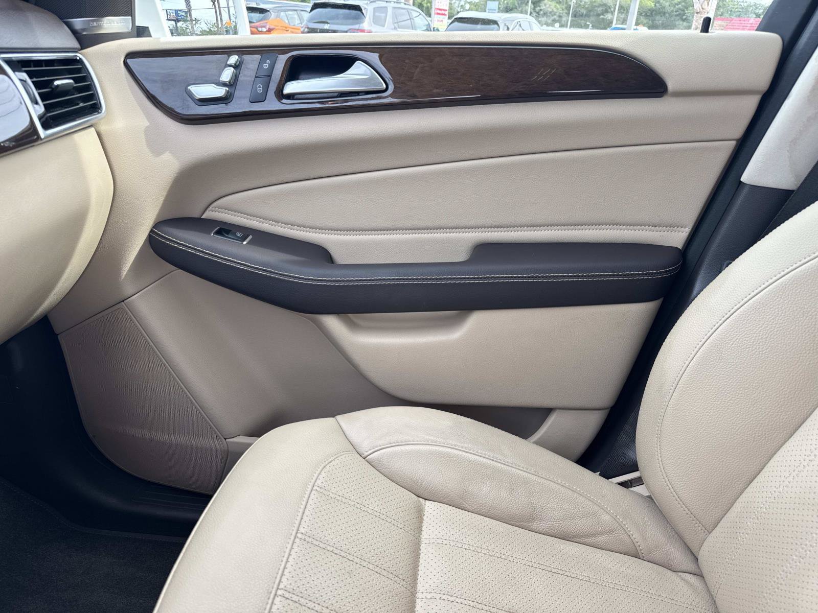 Used 2017 Mercedes-Benz GLE 350 image 24