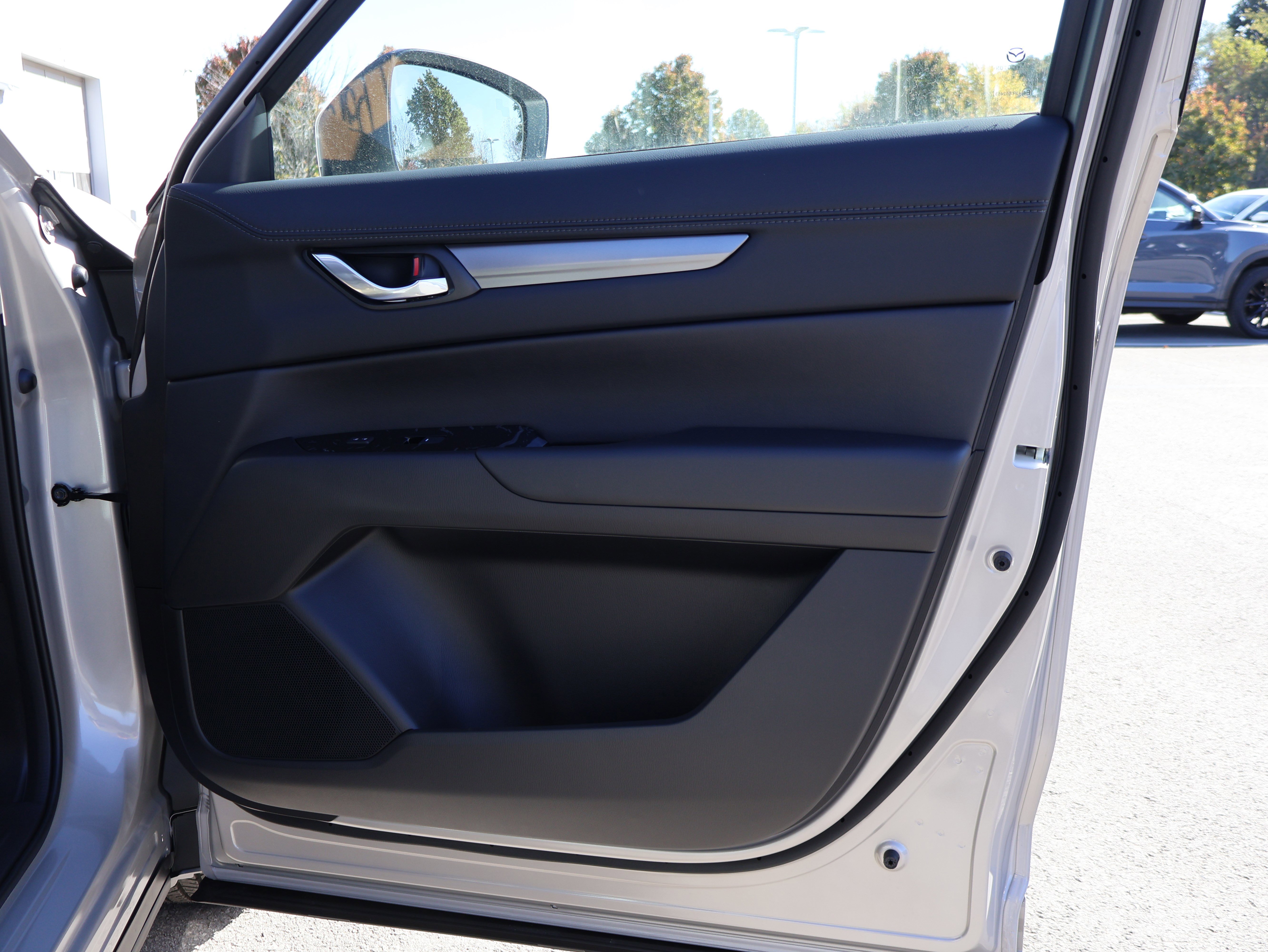 New 2025 MAZDA CX-5 AWD 2.5 S w/ Select Package image 9