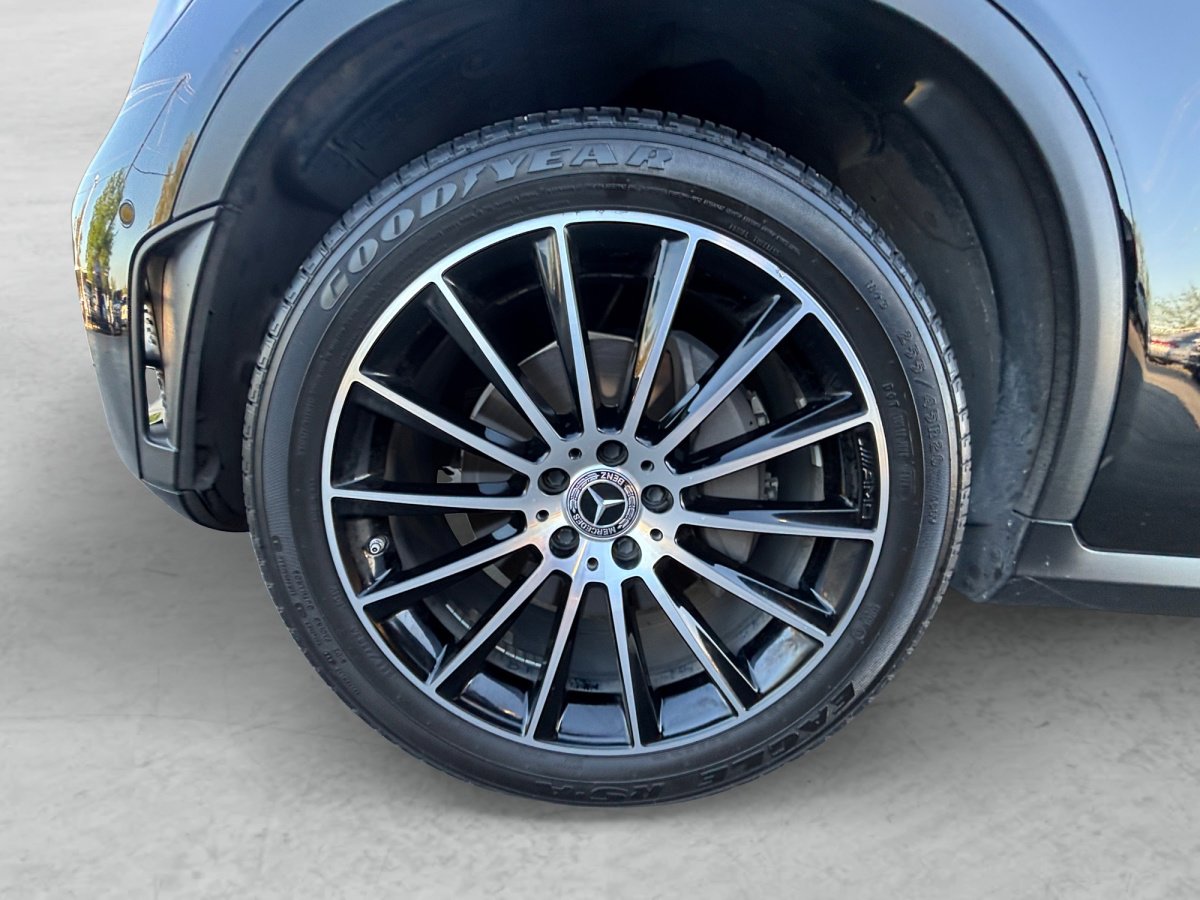 Used 2021 Mercedes-Benz GLC 300 image 28