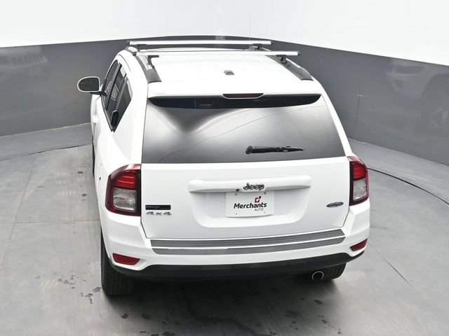 Used 2017 Jeep Compass High Altitude AWD/4WD image 25