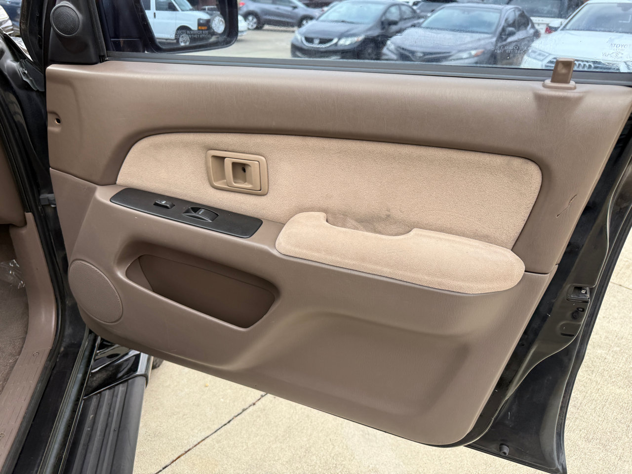 Used 2001 Toyota 4Runner SR5 image 27