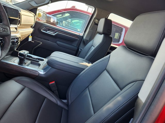 New 2026 GMC Sierra 1500 SLT w/ SLT Premium Plus Package image 12