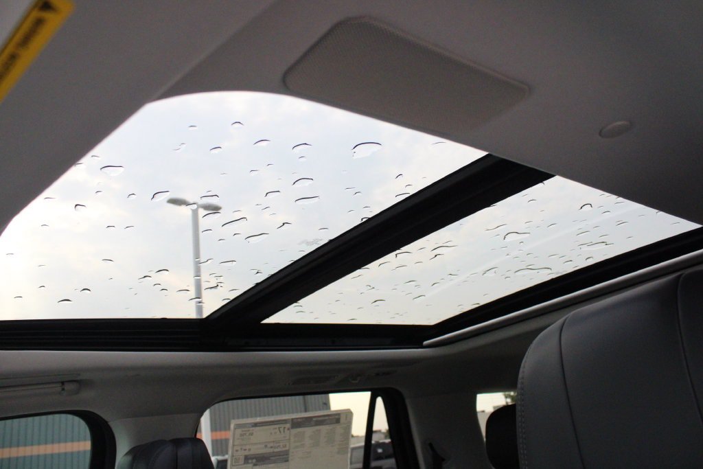 New 2027 Lincoln Navigator Reserve AWD/4WD image 5