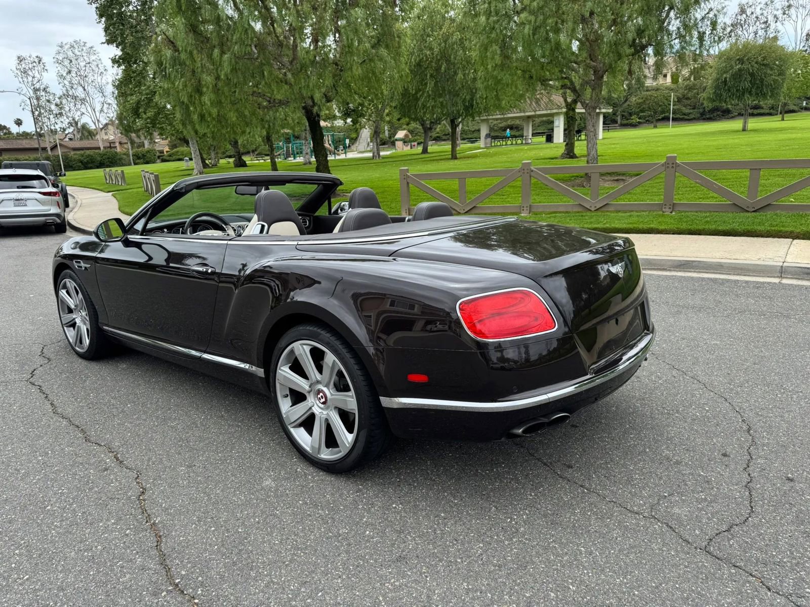 Used 2016 Bentley Continental GT AWD/4WD image 20
