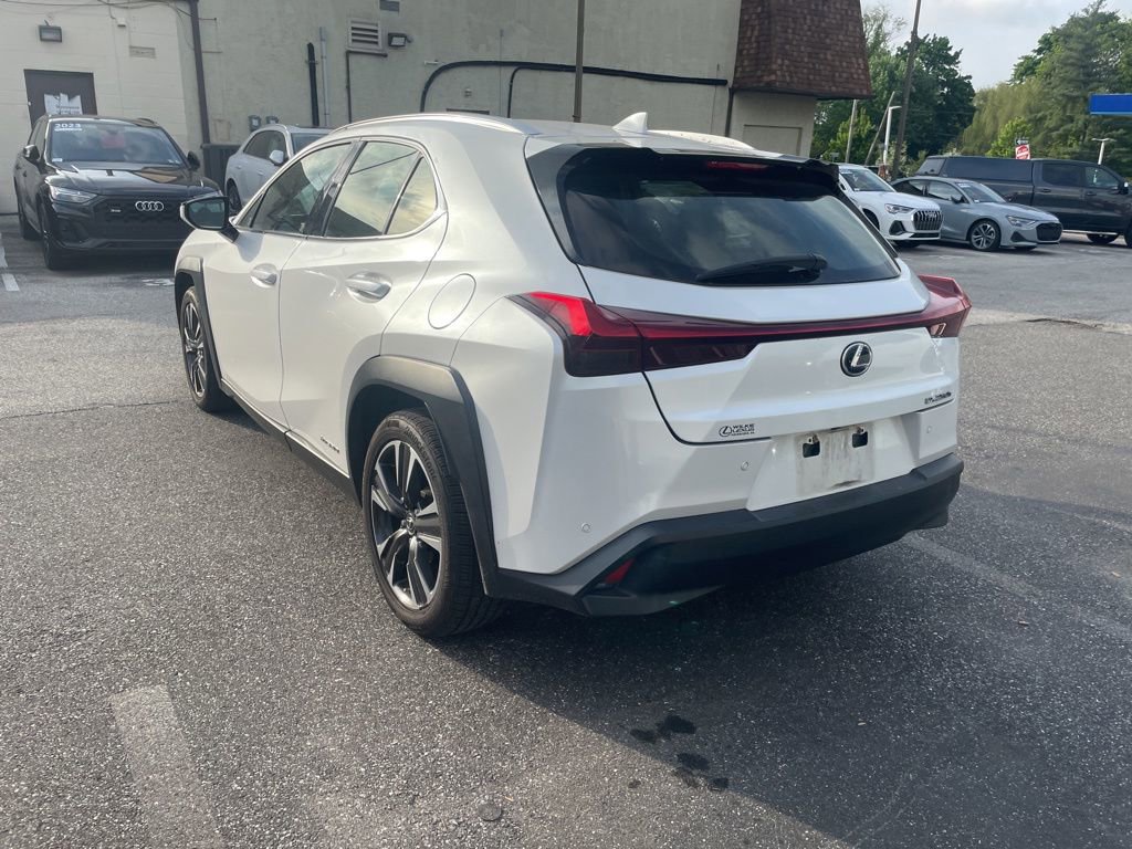 Used 2020 Lexus UX 250h w/ Premium Package AWD/4WD image 4
