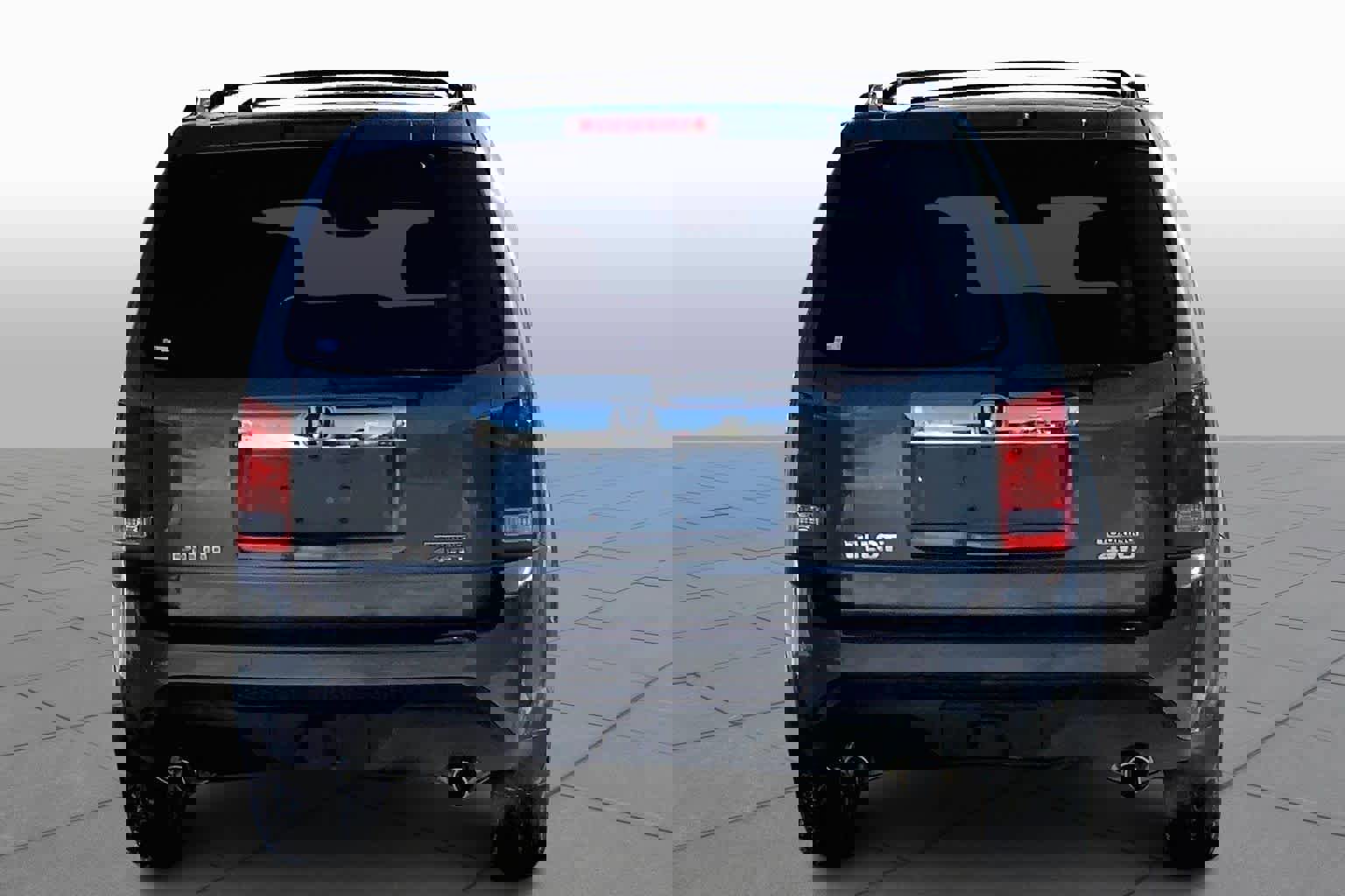 Used 2012 Honda Pilot Touring image 4