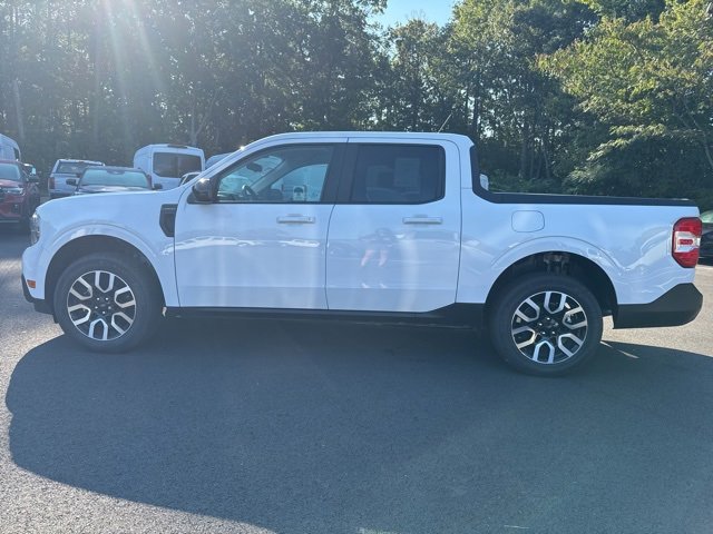 Used 2024 Ford Maverick Lariat image 2