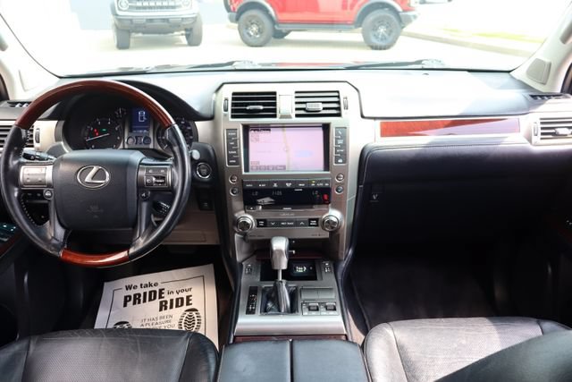 Used 2014 Lexus GX 460 w/ Premium Package AWD/4WD image 31