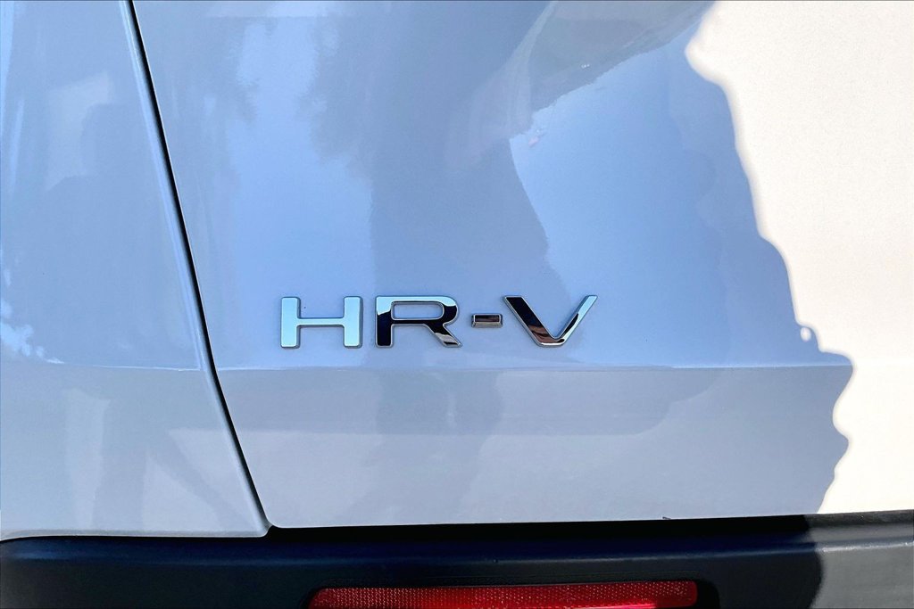 Used 2024 Honda HR-V LX image 24