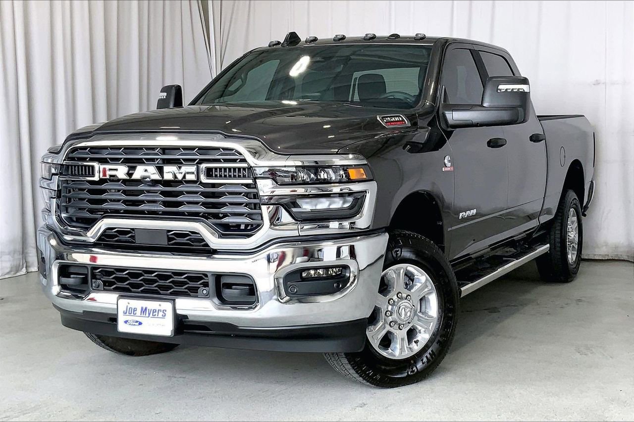 Used 2025 RAM 2500 Lone Star image 12