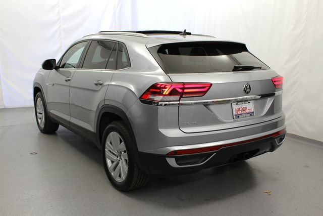 Used 2023 Volkswagen Atlas Cross Sport SE w/ Panoramic Sunroof Package AWD/4WD image 7