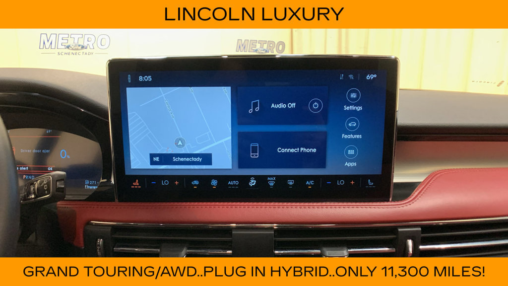 Used 2025 Lincoln Corsair Grand Touring w/ Towing Package AWD/4WD image 39