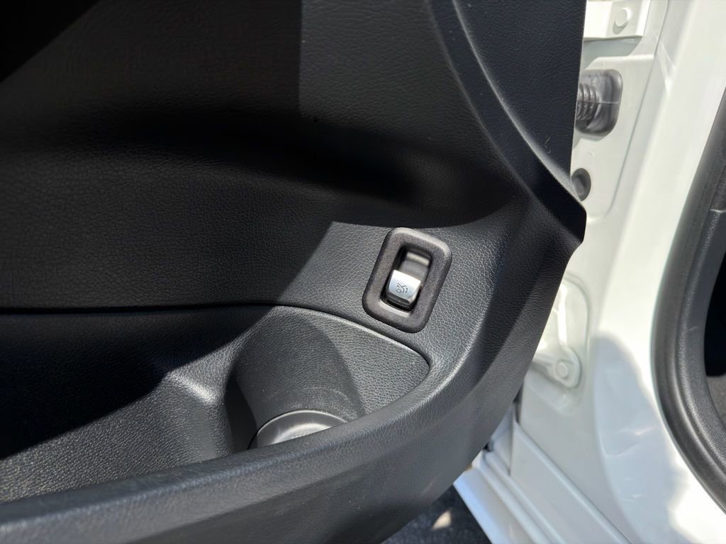 Used 2020 Mercedes-Benz C 300 Sedan image 16