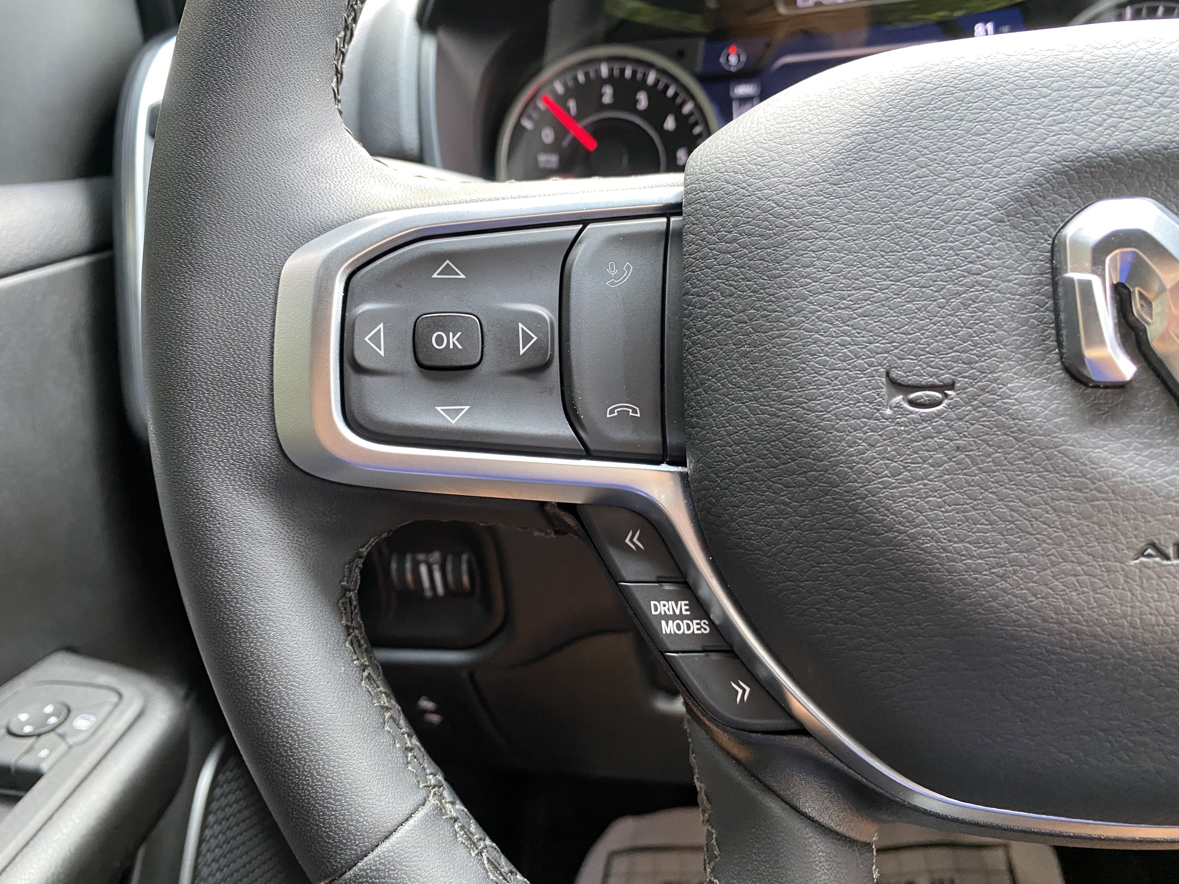 Used 2025 RAM 1500 Big Horn AWD/4WD image 19