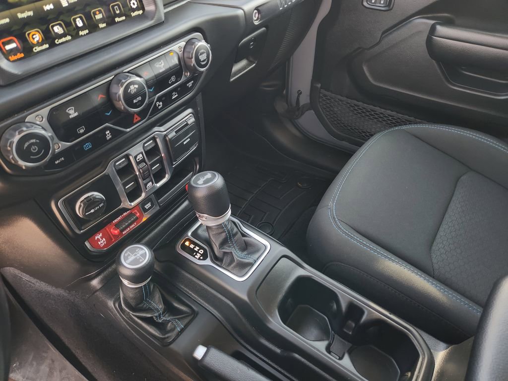 Used 2021 Jeep Wrangler Unlimited Rubicon 4xe w/ Safety Group image 22