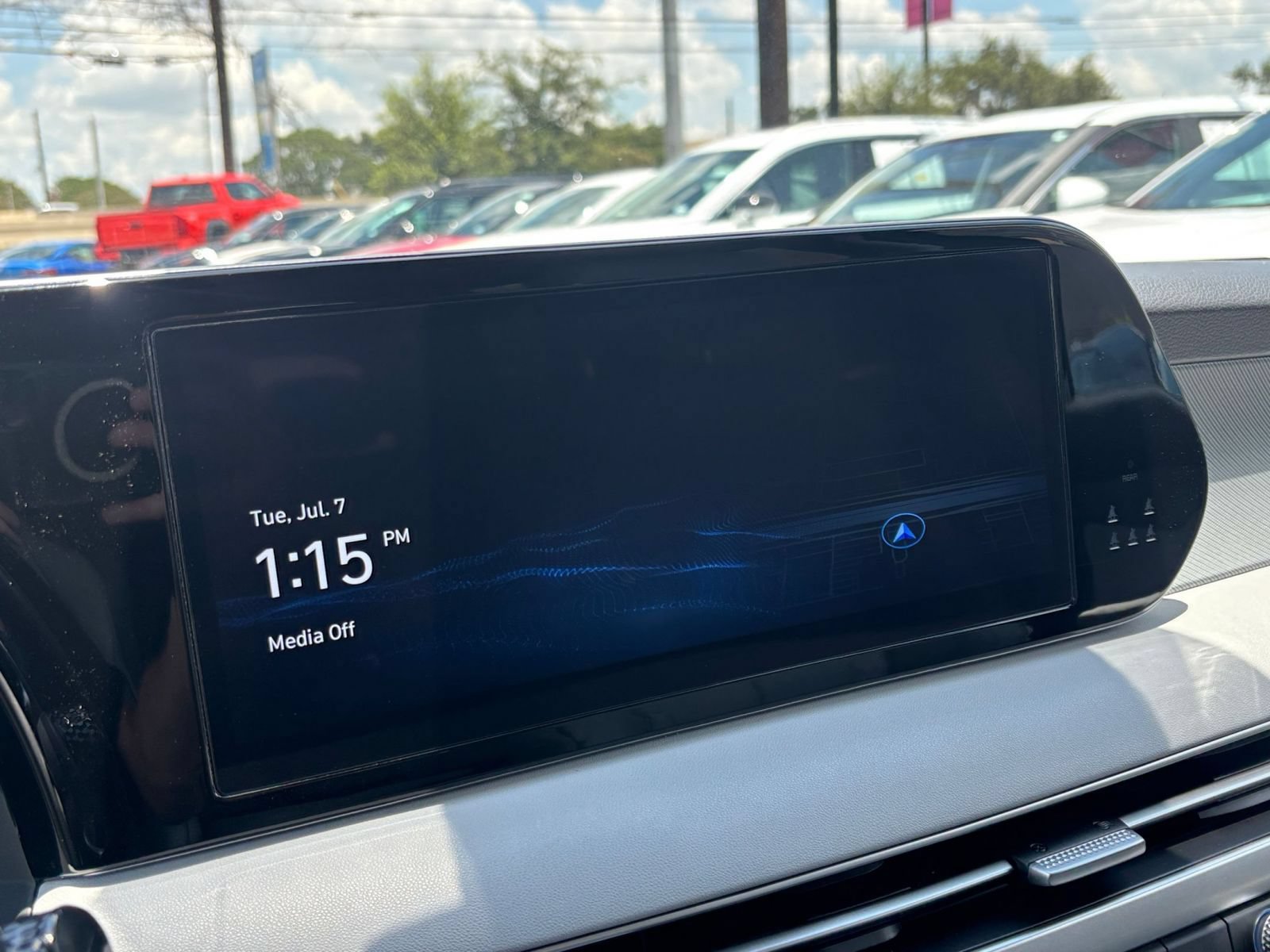 Used 2025 Hyundai Palisade SEL FWD image 21