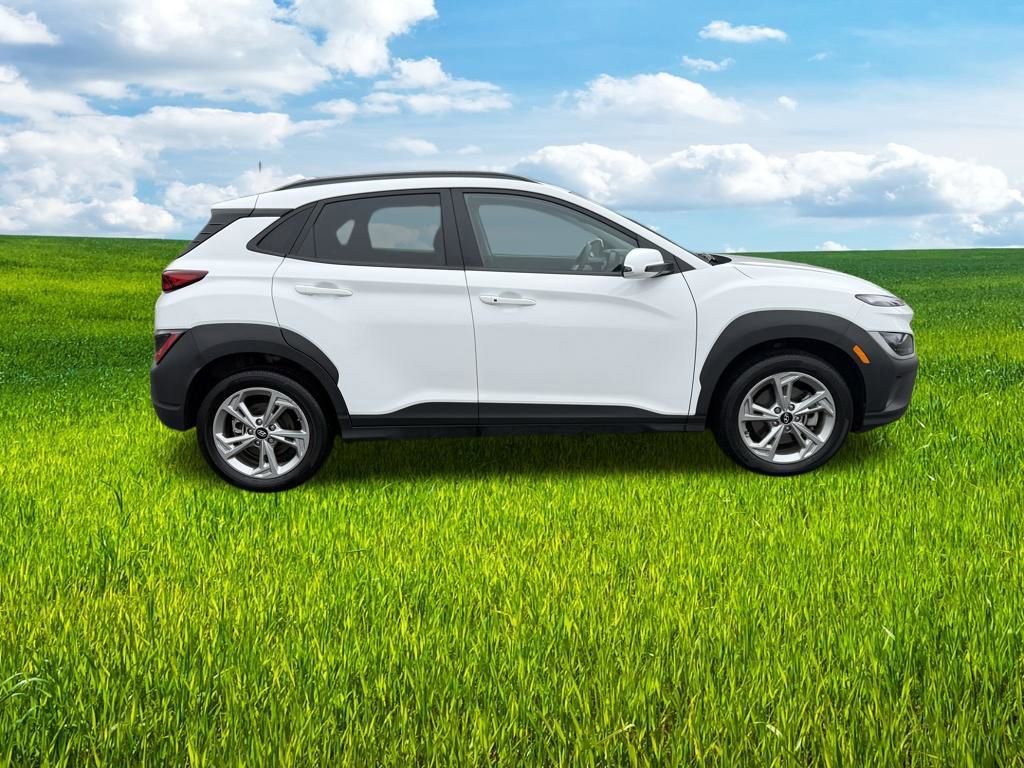 Used 2023 Hyundai Kona SEL w/ Cargo Package image 4