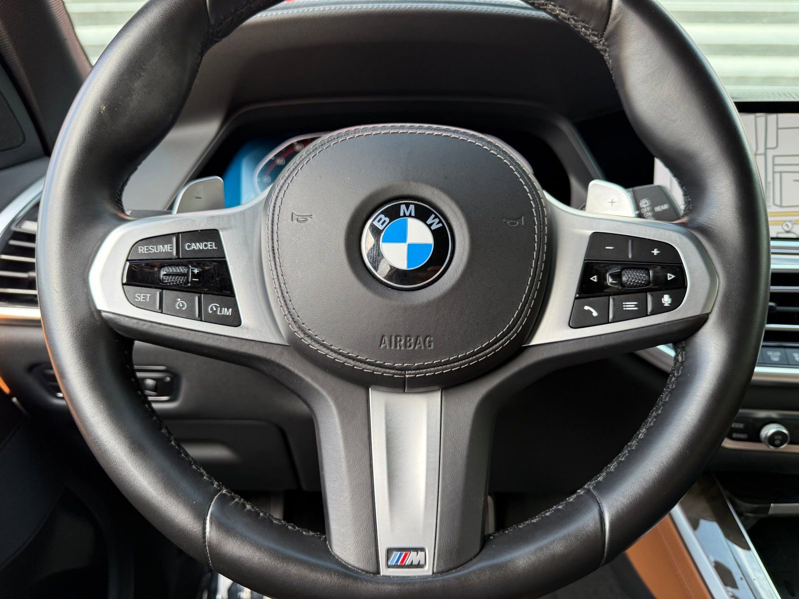 Used 2022 BMW X5 sDrive40i w/ M Sport Package RWD image 36