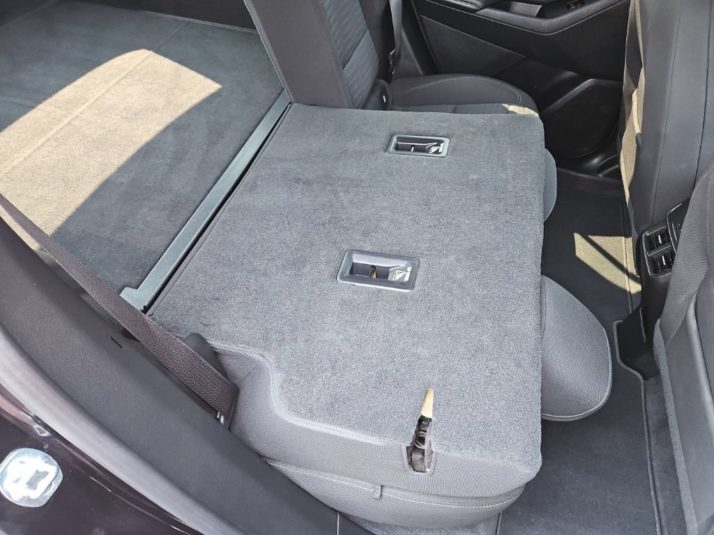 Used 2025 Chevrolet Equinox LT AWD/4WD image 30