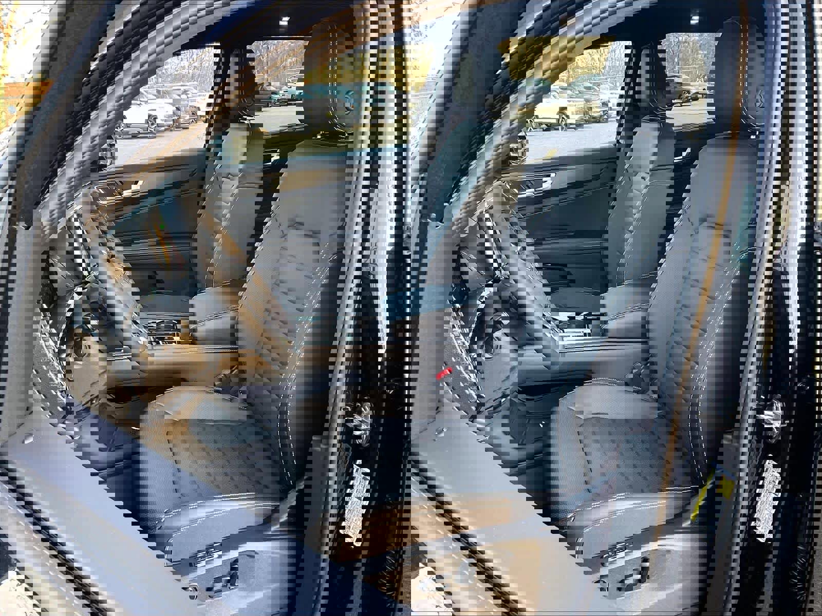 New 2026 Volkswagen Atlas Cross Sport SEL R-Line image 11