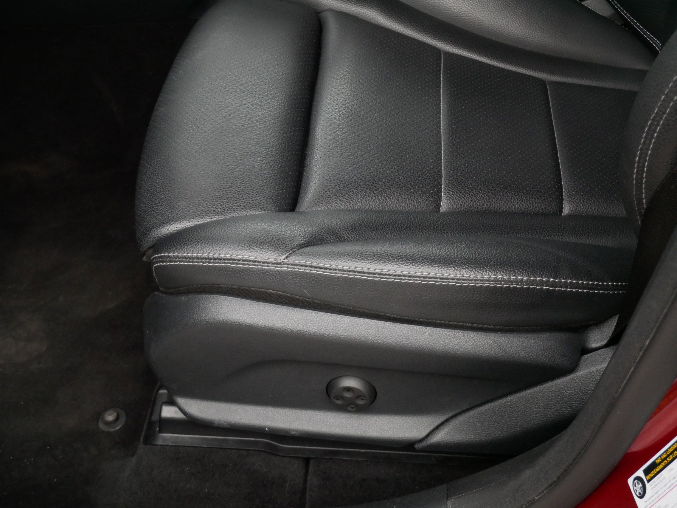 Used 2021 Mercedes-Benz GLC 300 4MATIC image 20