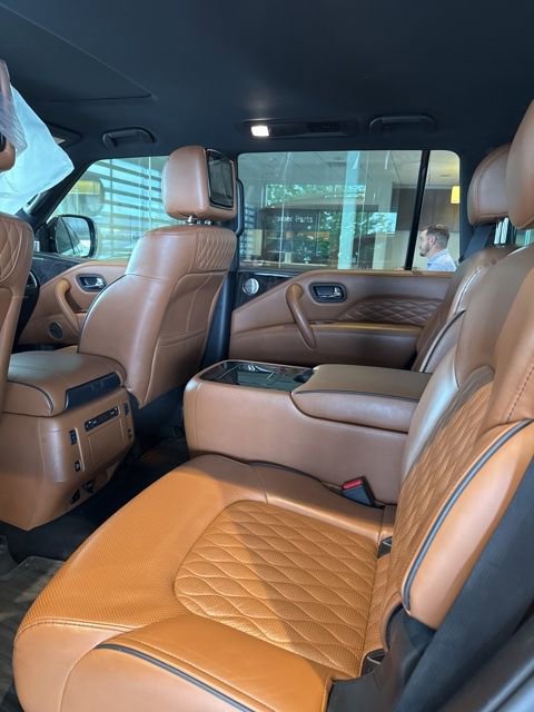 Used 2022 INFINITI QX80 Sensory w/ Cargo Package AWD/4WD image 6