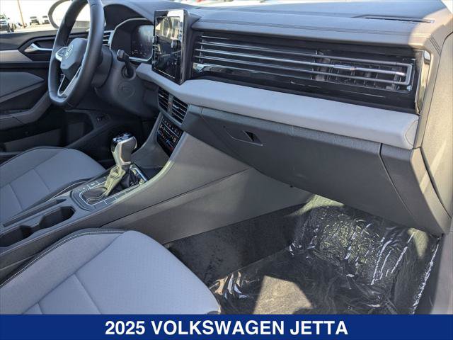 New 2025 Volkswagen Jetta SE FWD image 20
