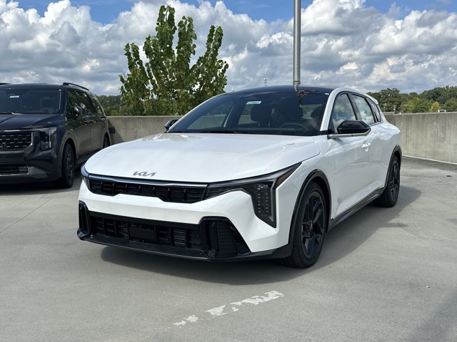 New 2026 Kia K4 GT-Line Turbo FWD image 2