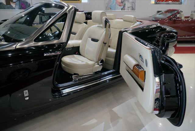 Used 2008 Rolls-Royce Phantom Drophead Coupe RWD image 11