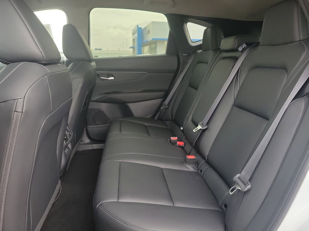 New 2026 Nissan Murano SV image 16