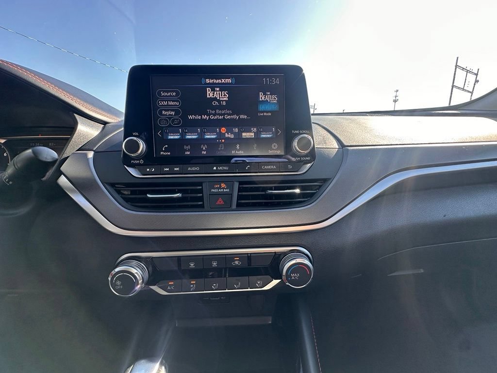 Certified 2025 Nissan Altima 2.5 SR FWD image 23